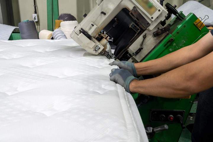 Nous garantissons une réfection de matelas de qualité.